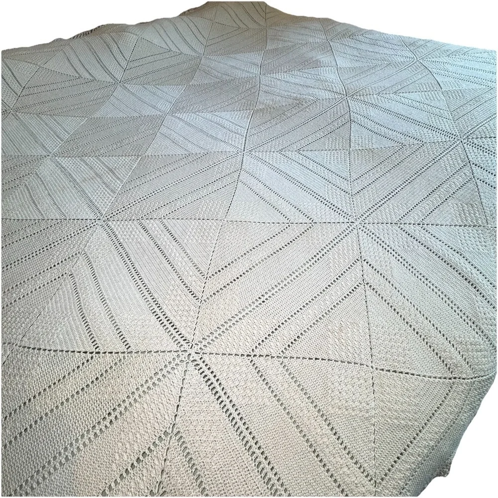 Historic Charleston Handmade Ecru Crochet Cotton QUEEN Blanket Star Popcorn Boho